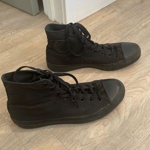Mens 11 black hightop converse
